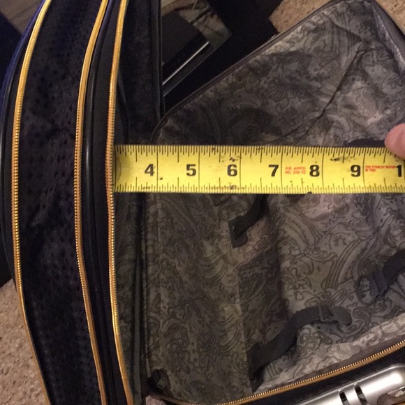 Luggage - Picture 5 of 8